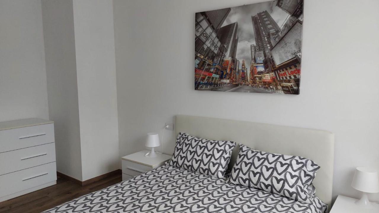 Sam&Sun Apartment Torbole Sul Garda Bagian luar foto