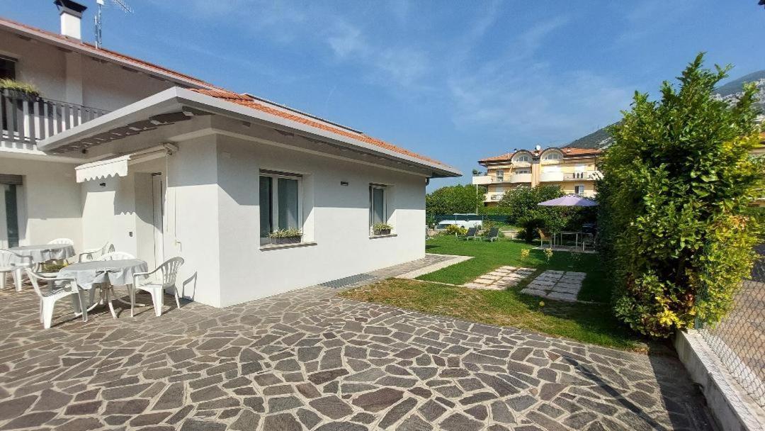 Sam&Sun Apartment Torbole Sul Garda Bagian luar foto